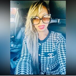 She’s A BOSS SET 🏁